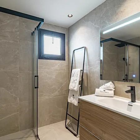 La Maestranza 8 B Lotta