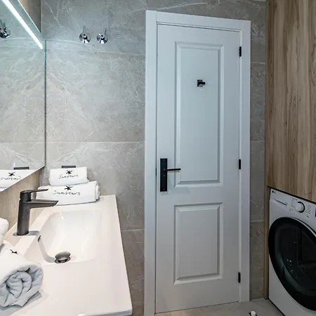 La Maestranza 8 B Lotta * Marbella