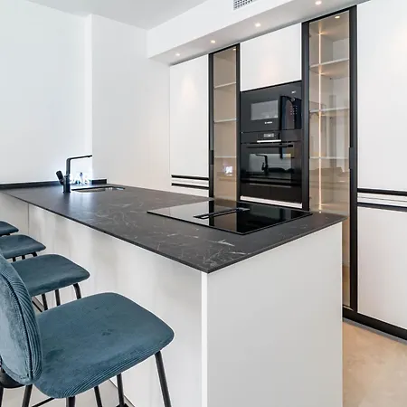 La Maestranza 8 B Lotta Marbella