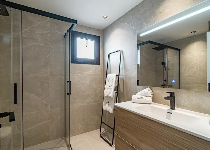 La Maestranza 8 B Lotta