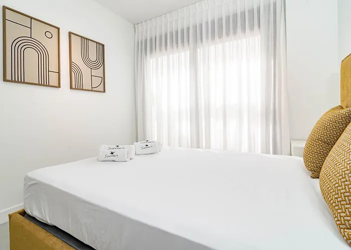 La Maestranza 8 B Lotta Apartamento